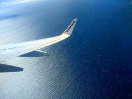 „Ryanair“ klientams nemalonus siurprizas  – atšaukinėja skrydžius į Portugaliją
