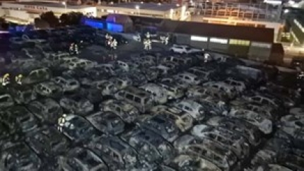 Policija pradėjo tyrimą dėl kilusio gaisro automobilių aikštelėje netoli Lisabonos oro uosto 