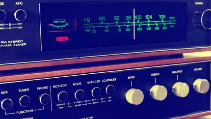 Portugalai radijo klausosi 3 valandas per dieną